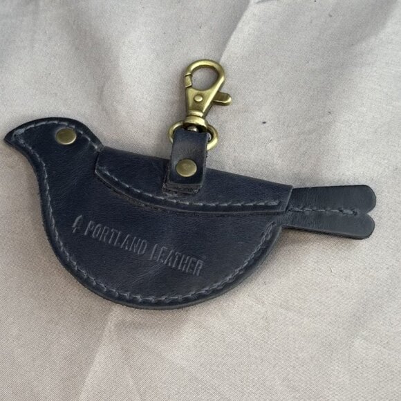 Portland Leather, Mockingbird Pouch Keychain, Cowboy Blue, EUC - Picture 2 of 6